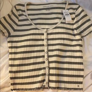 American Eagle top! Never worn! Still has tag!!